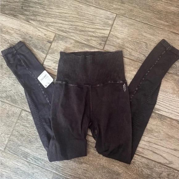 Free People Movement Leggings - Picture 4 of 11